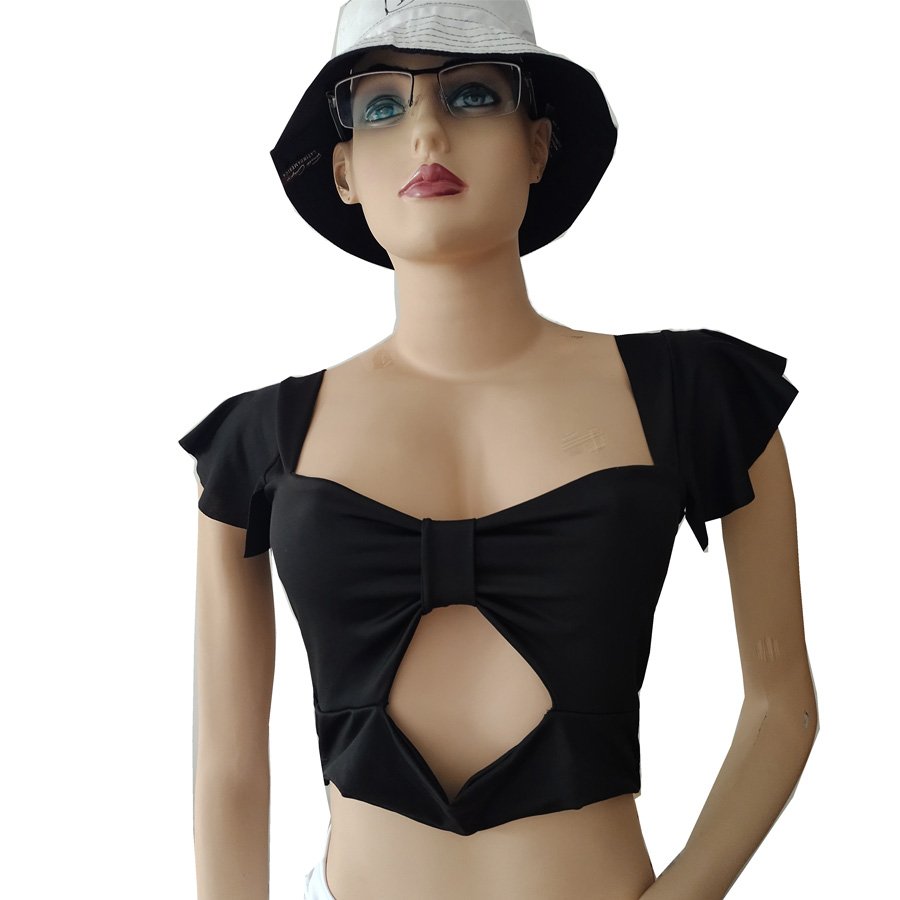 Blusa mujer corta color negro mangas cortas con un ligero bolero. escote frente y espalda