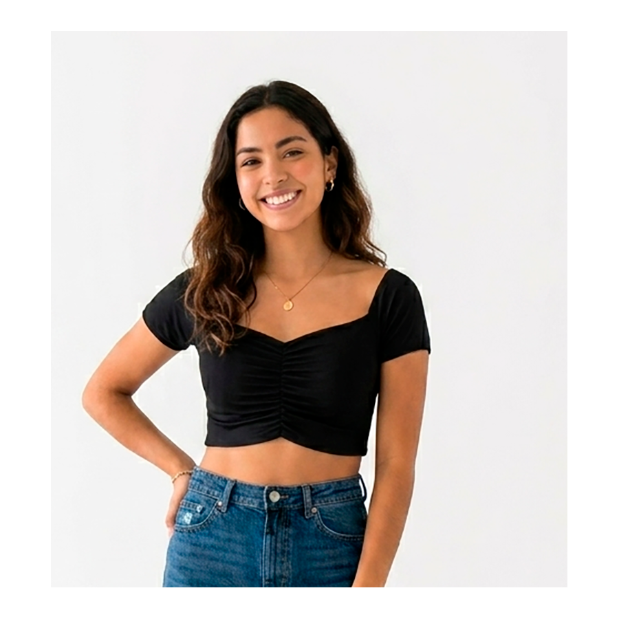 Blusa Mujer Negra Zurcida al Frente